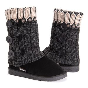 Ebony & Gray Button-Accent Cheryl Boot - Women